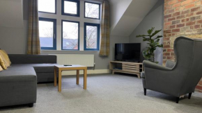 1 bed Apt close to Leeds Arena Sleeps up to 4 people F6